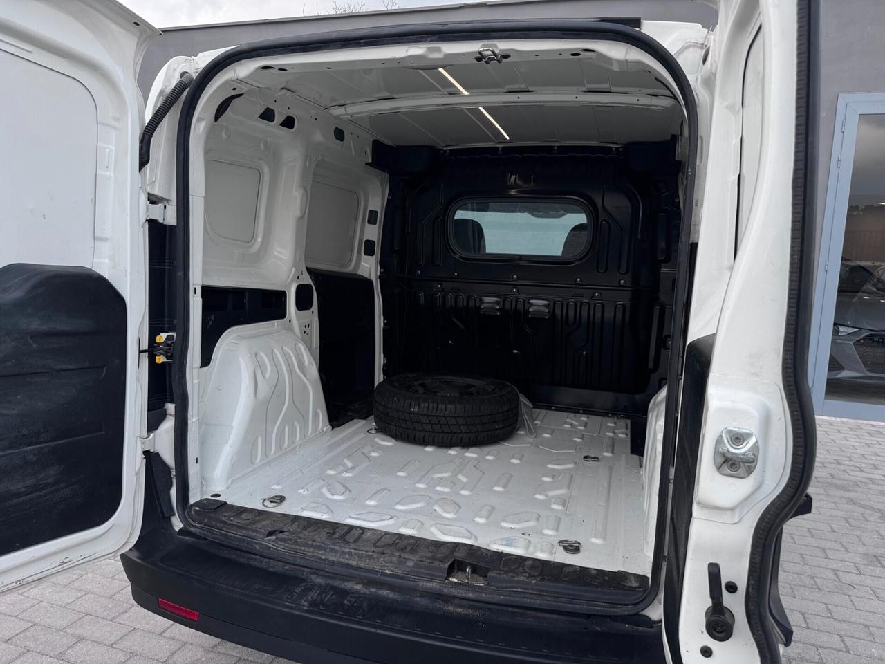 Fiat Doblò 1.3 MTJ PC-TN Cargo Lamierato + IVA UNICO PROPRIETARIO