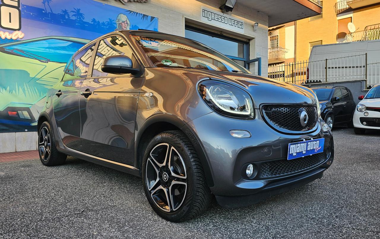 Smart ForFour 90 0.9 Turbo twinamic Prime CABRIO PACK SPORT + URBAN TAGL UFF NAV ANDR