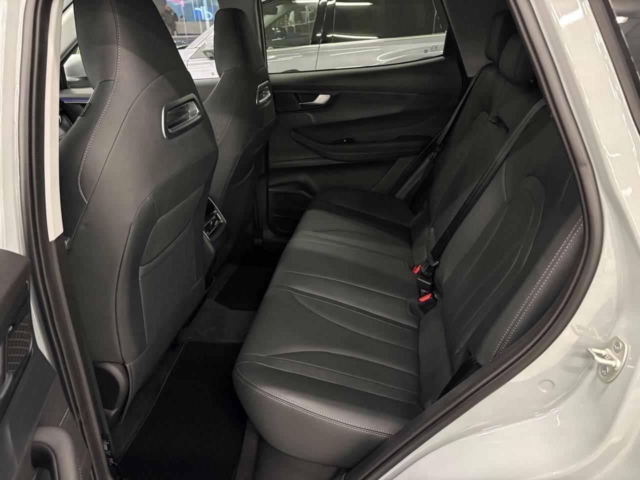 DR Automobiles DR5 1.5 HEV Full Hybrid