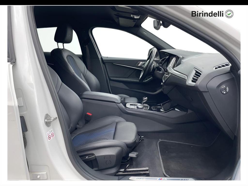 BMW Serie 1 (F40) - 118d 5p. Msport