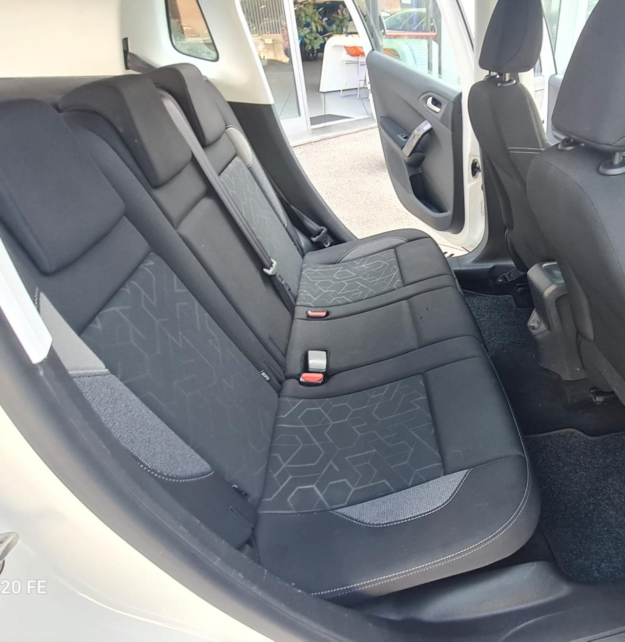 Peugeot 2008 SW PureTech 82 Access