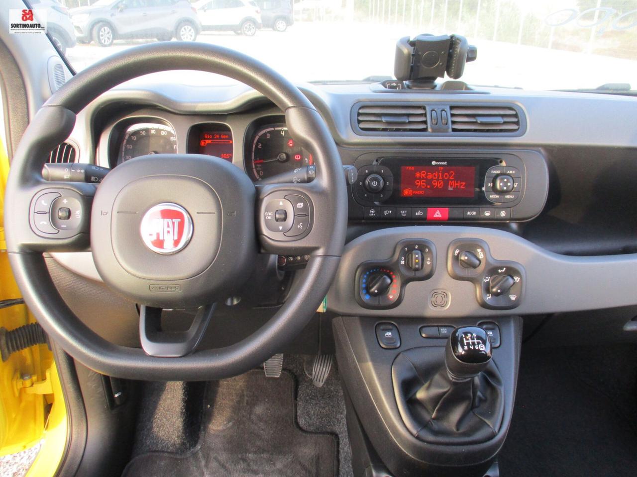 Fiat Panda 1.0 FireFly S&S Hybrid City Cross 70cv 10/2020 KM84000