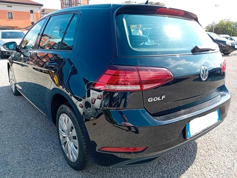 Volkswagen Golf 1.6 TDI 90 CV 5p. Trendline BlueMotion Technology