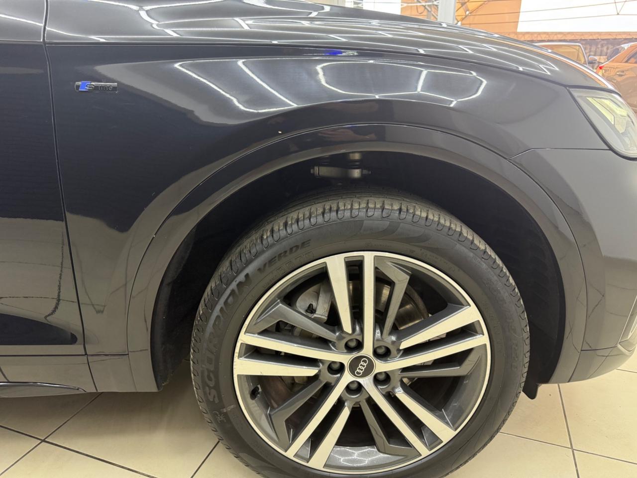 Audi Q5 40 TDI 204 CV S line plus UNICOPRO ITA FULL