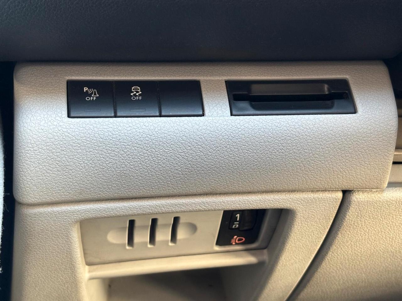 Peugeot 5008 1.6 HDi 115CV Business