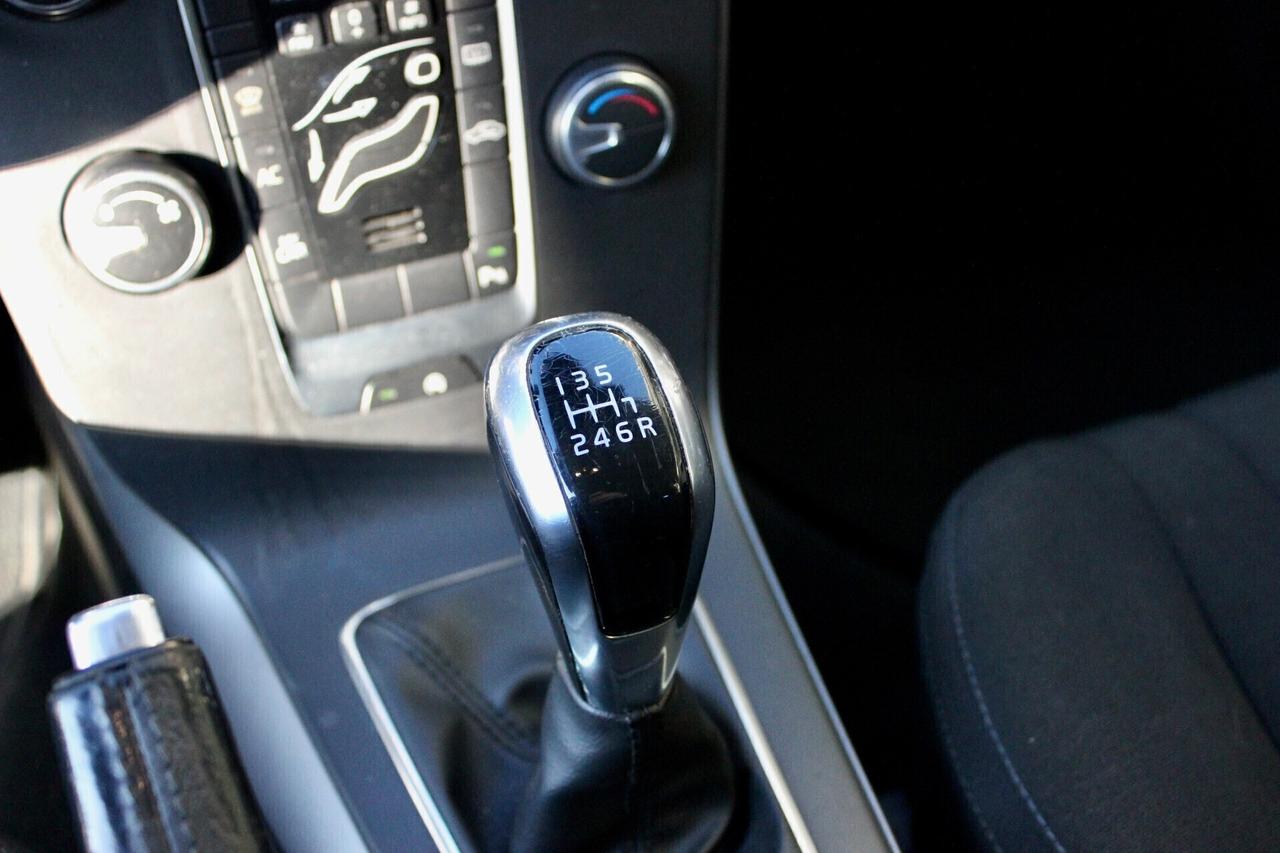 Volvo V40 D2 BUSINESS AUTOCARRO N1 CRUISE CONTROL SENSORI