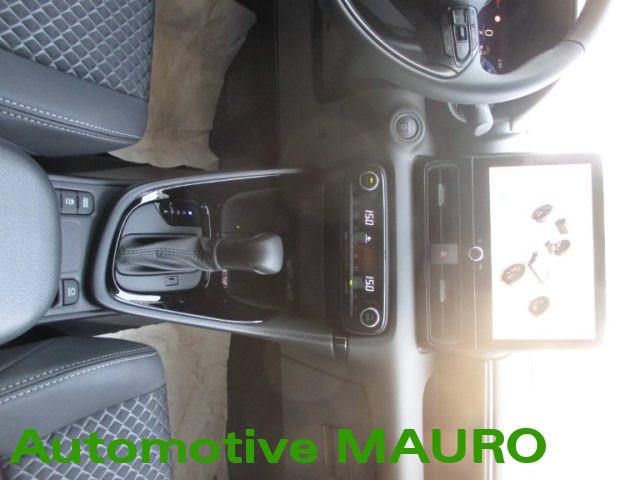 TOYOTA Yaris 1.5 130 Hybrid 5 porte Lounge - NEOPATENTATI