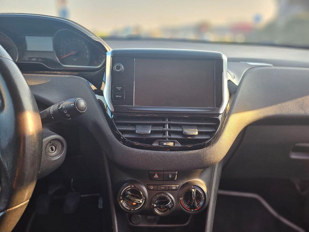 Peugeot 208 1.2 PT (vti) 12v Active 3p