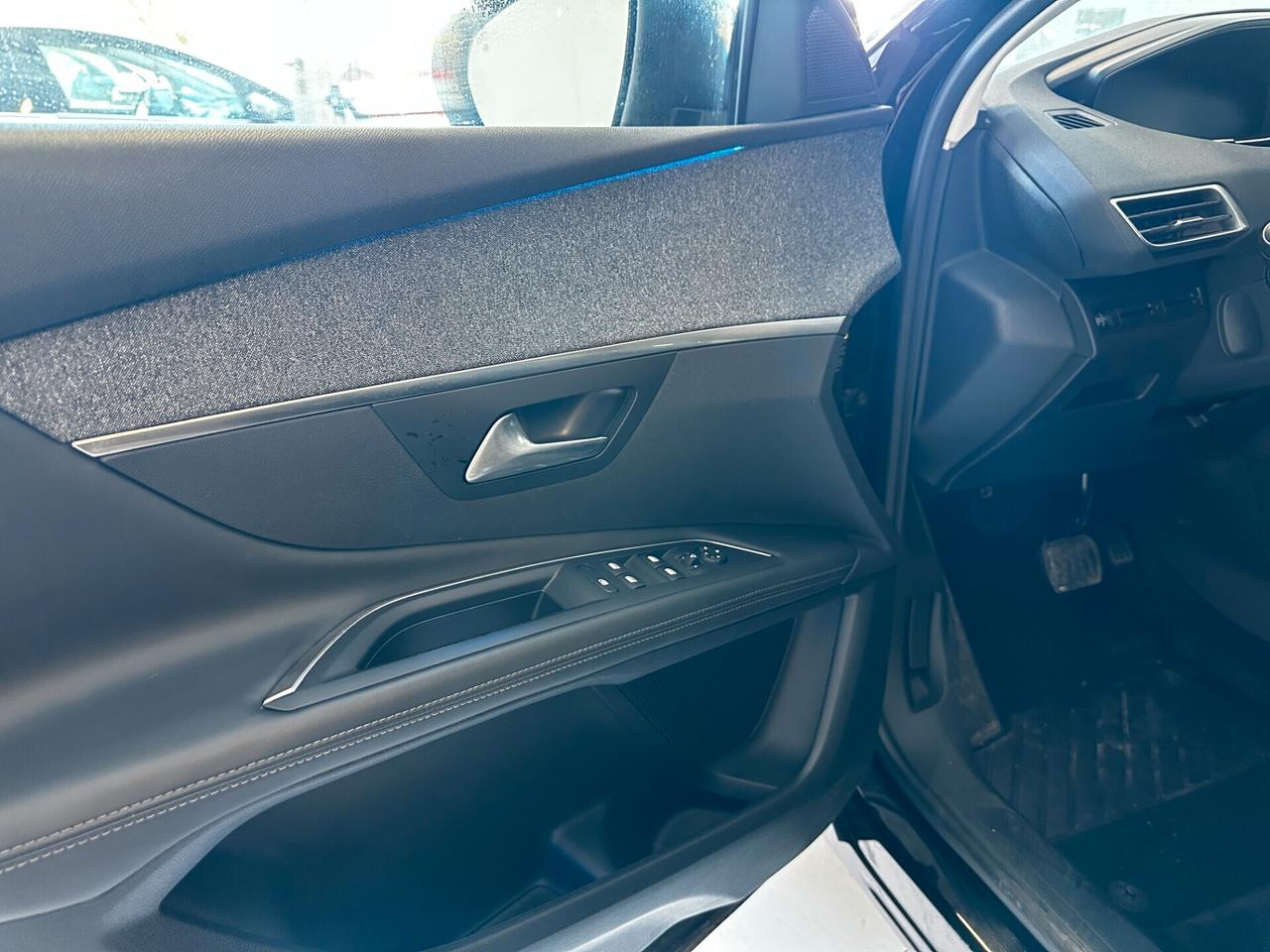 Peugeot 3008 BlueHDi 131 S&S Allure "unicopropietario" 2019