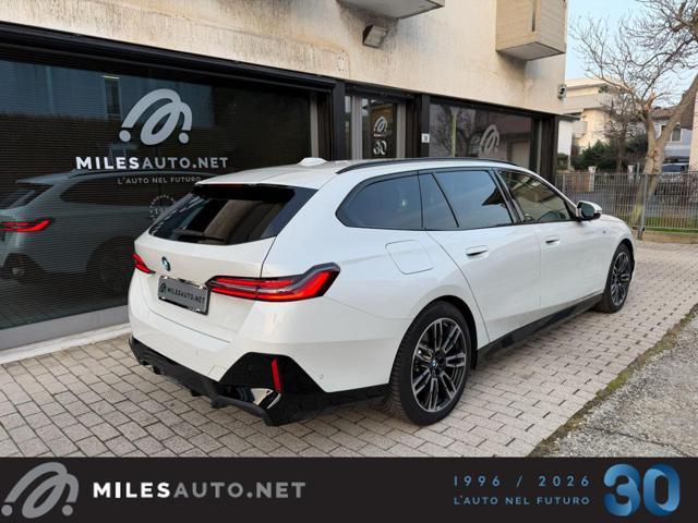 BMW 520 d 48V Msport 7 ANNI GARANZIA RATA 799 ?