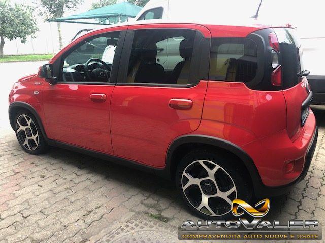 FIAT Panda 1.0 FireFly S&S Hybrid Sport 5 Posti