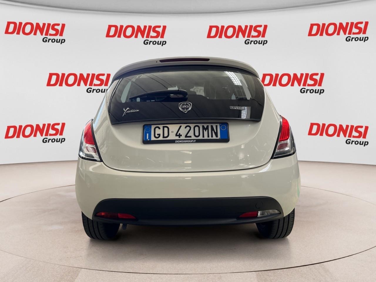 Lancia Ypsilon 1.0 70cv Firefly Hybrid S&S
