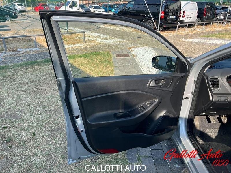 Hyundai i20 1.2 MPI 75cv Connect Line