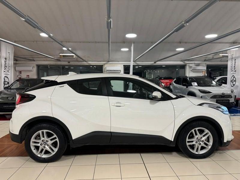 Toyota C-HR C-HR 1.8 Hybrid E-CVT Active