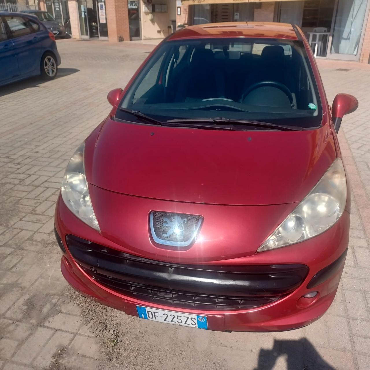 113588KM PEUGETO 207 1.4 HDI NEOPATENTATI