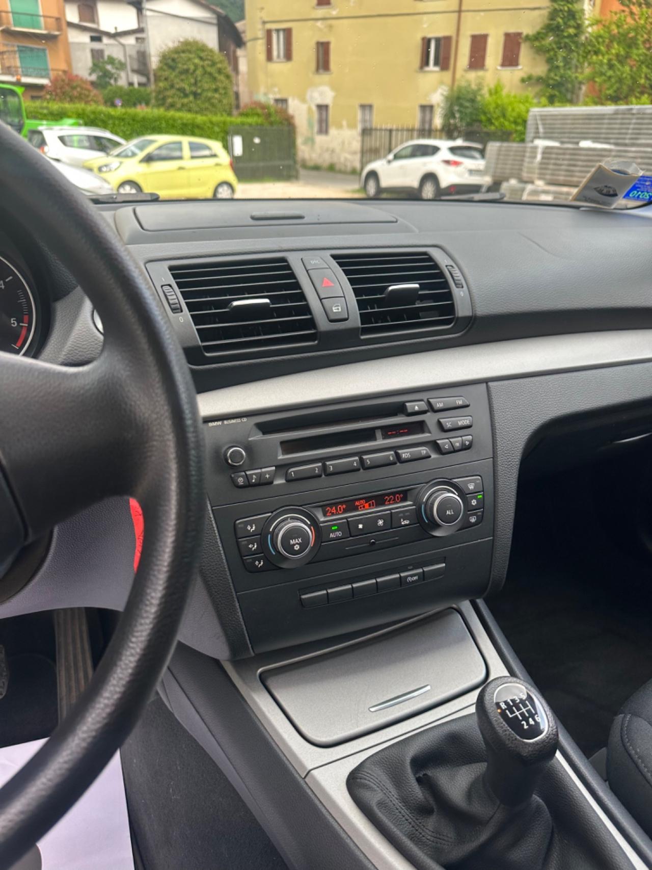 Bmw 118d 5P ATTIVA KMCERT GARANZ UNICOPR