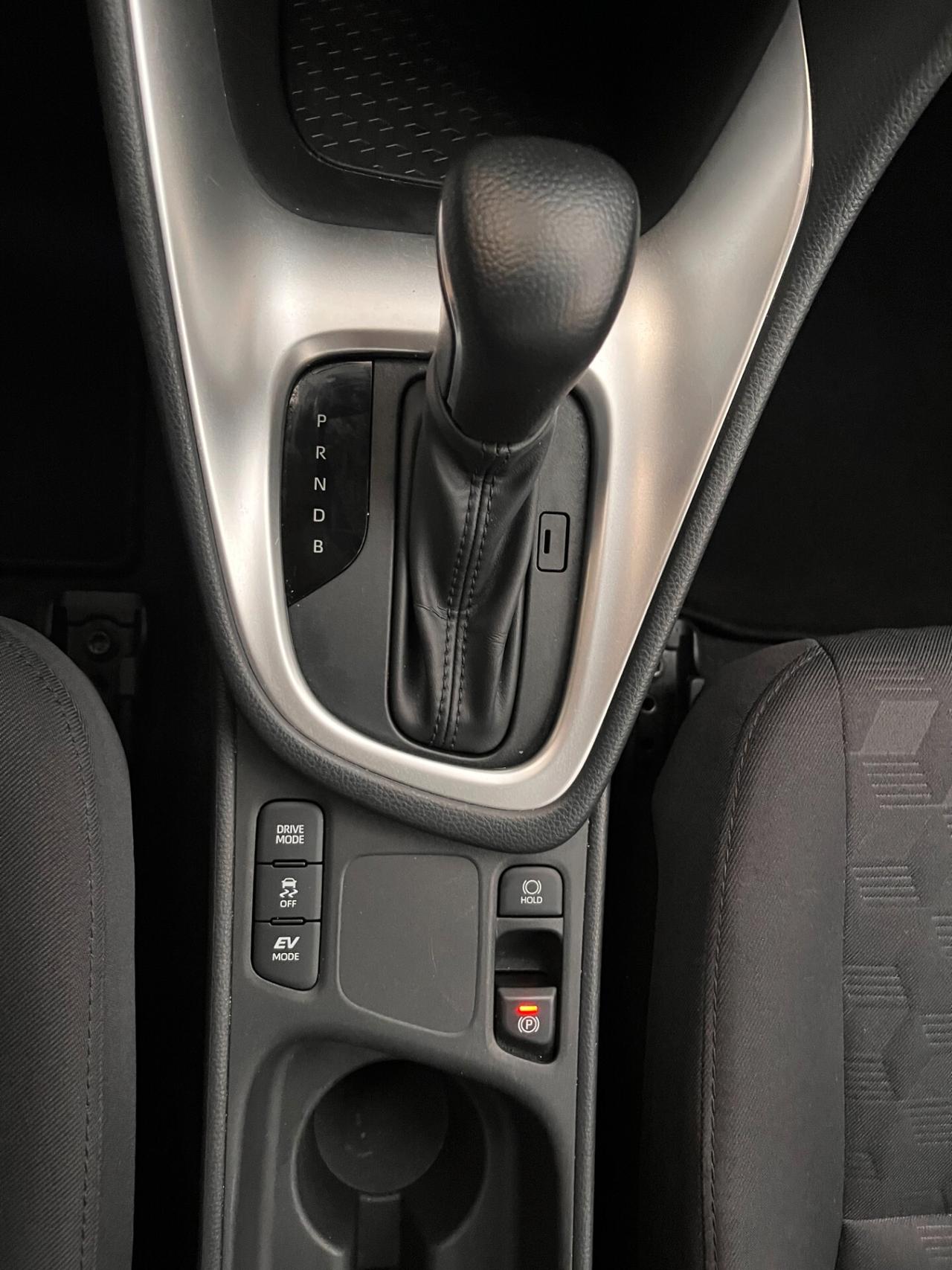 Toyota Yaris 1.5 Hybrid 5 porte Active