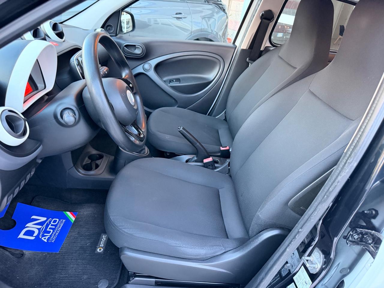 Smart ForFour 70 1.0 Youngster