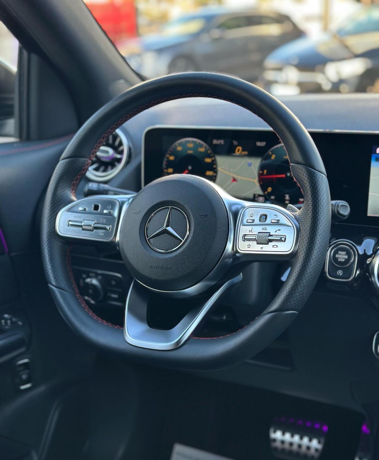 Mercedes GLA 200D Premium Amg