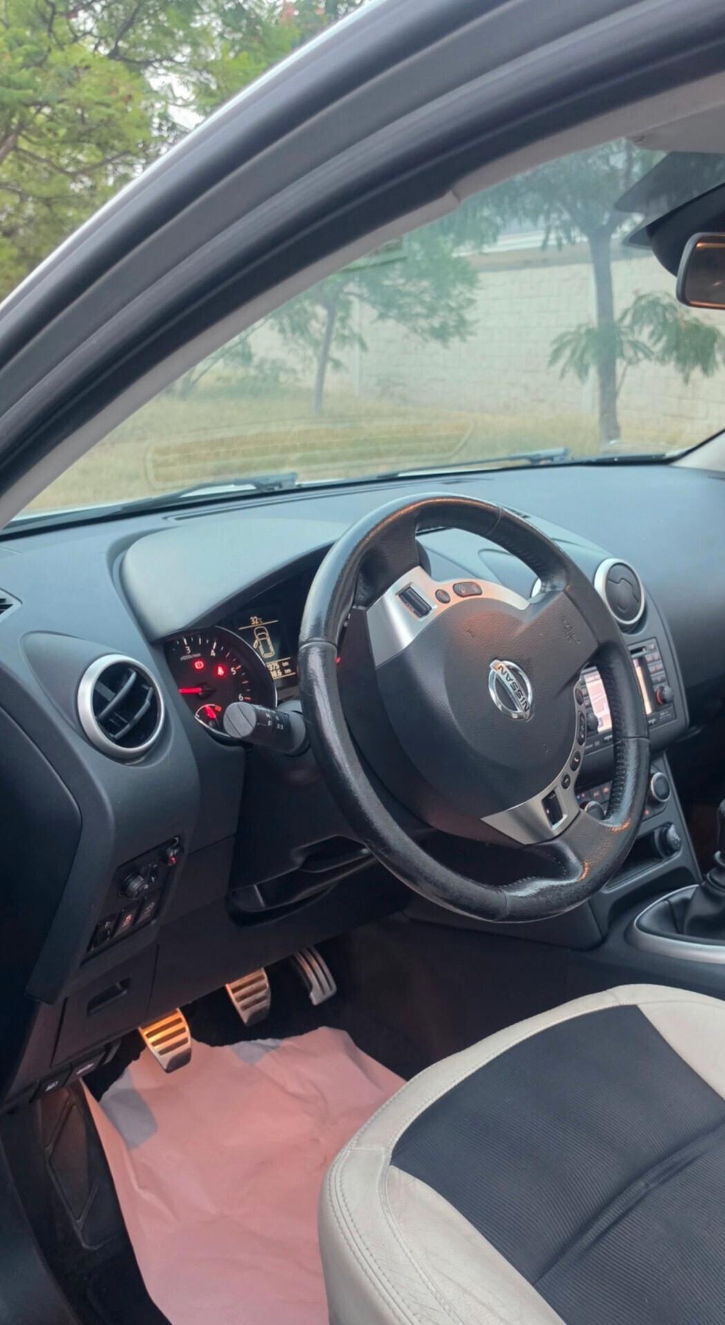 Nissan Qashqai 1.6 dCi DPF Tekna
