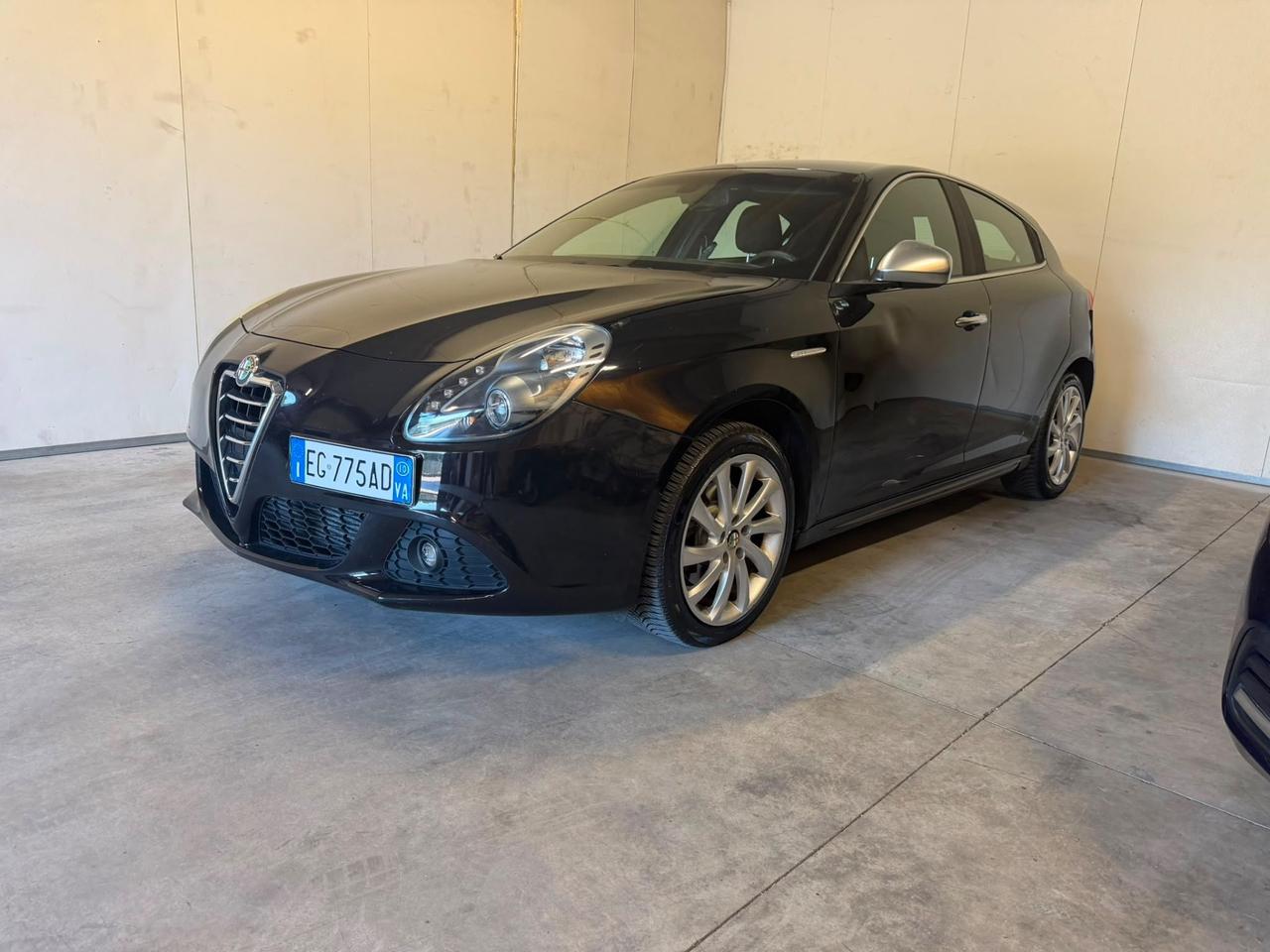 Alfa Romeo Giulietta 2.0 JTDm-2 140 CV Distinctive