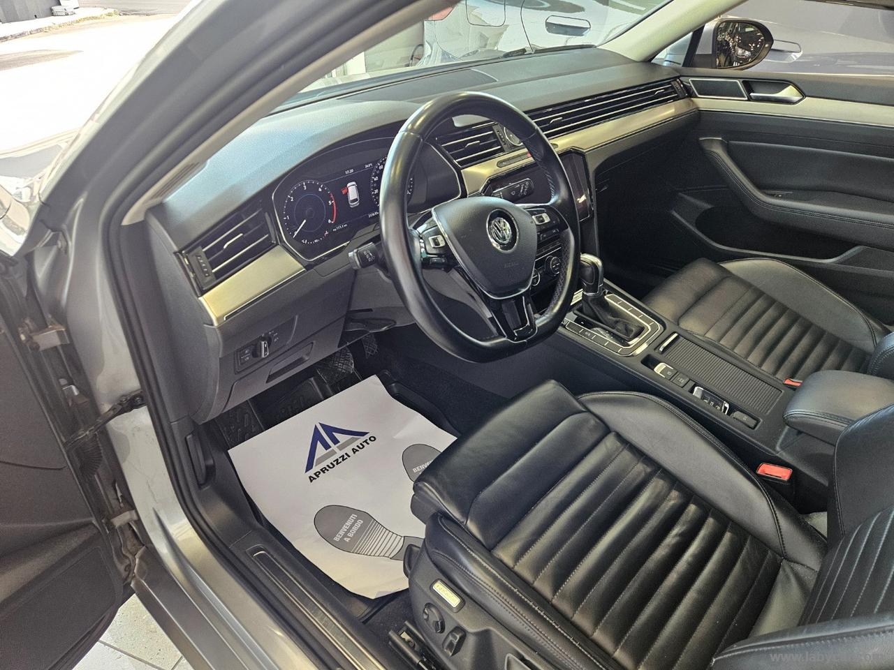 VOLKSWAGEN Passat Var. 2.0 TDI 190 4MOT DSG Exec.