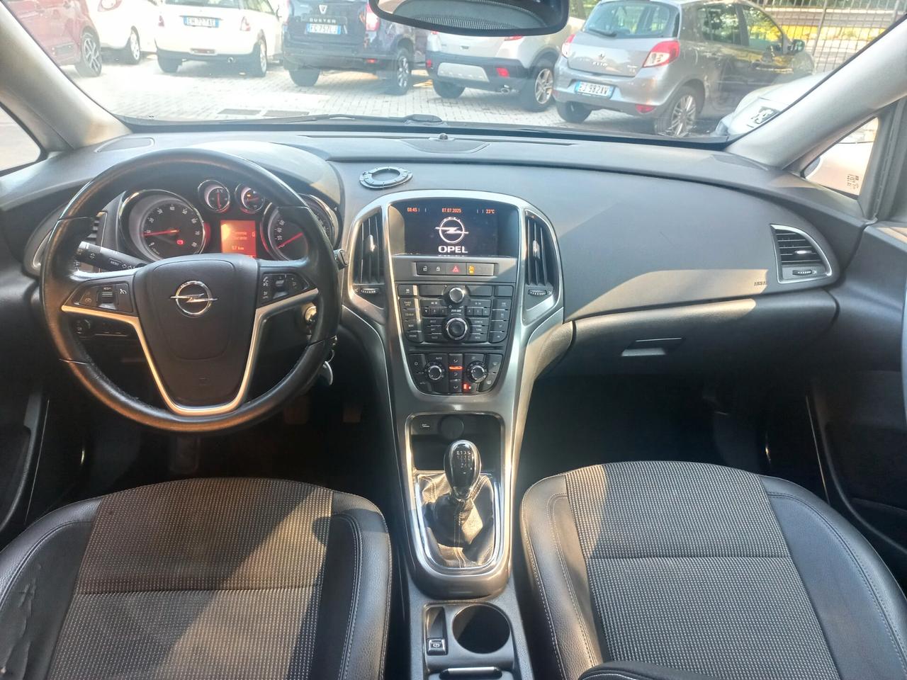 Opel Astra 1.4 100CV Sports Tourer Cosmo