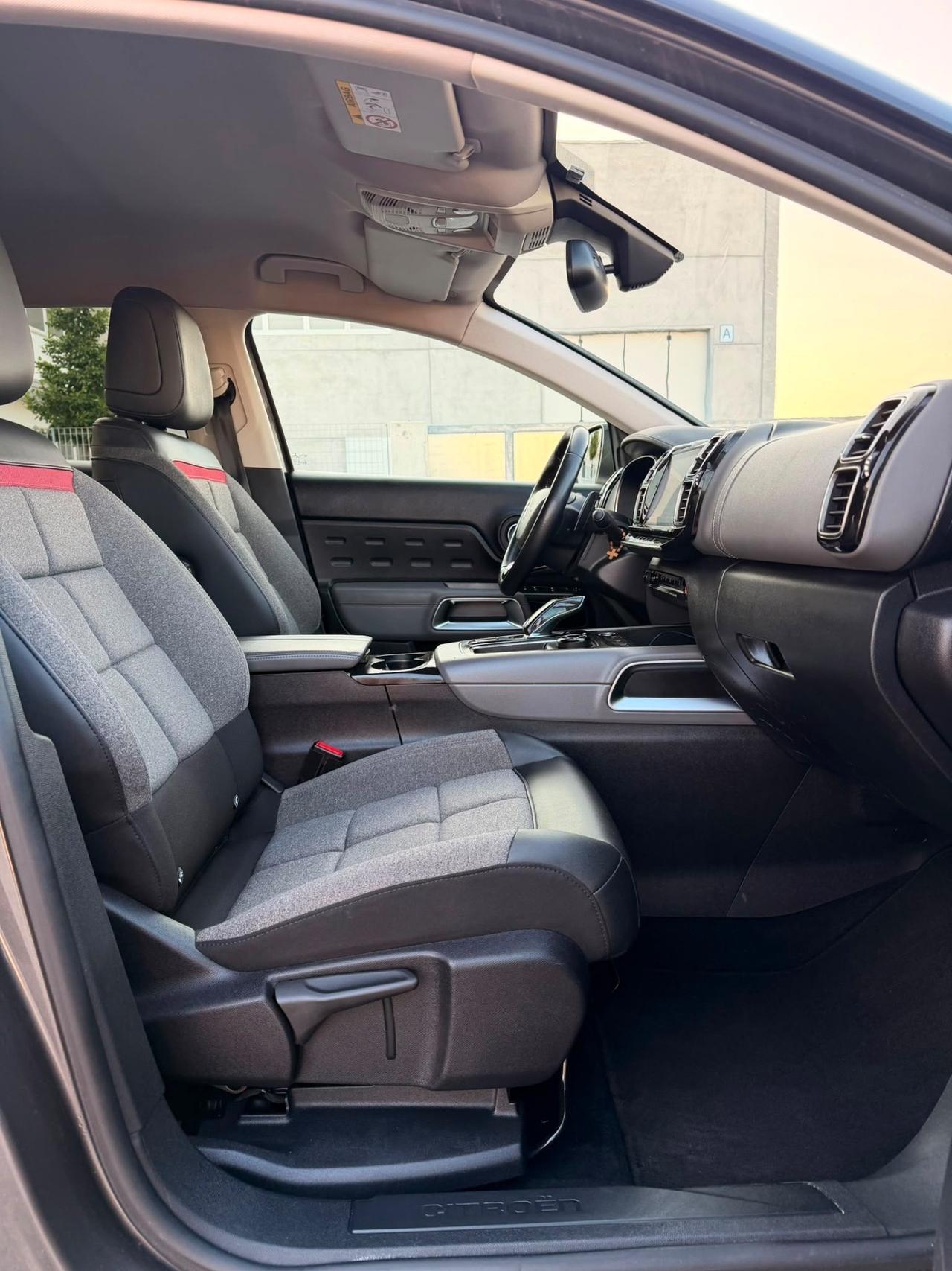 Citroen C5 Aircross BlueHDi 130 S&S EAT8 C-Series Fell Retrocamera cerchi 18