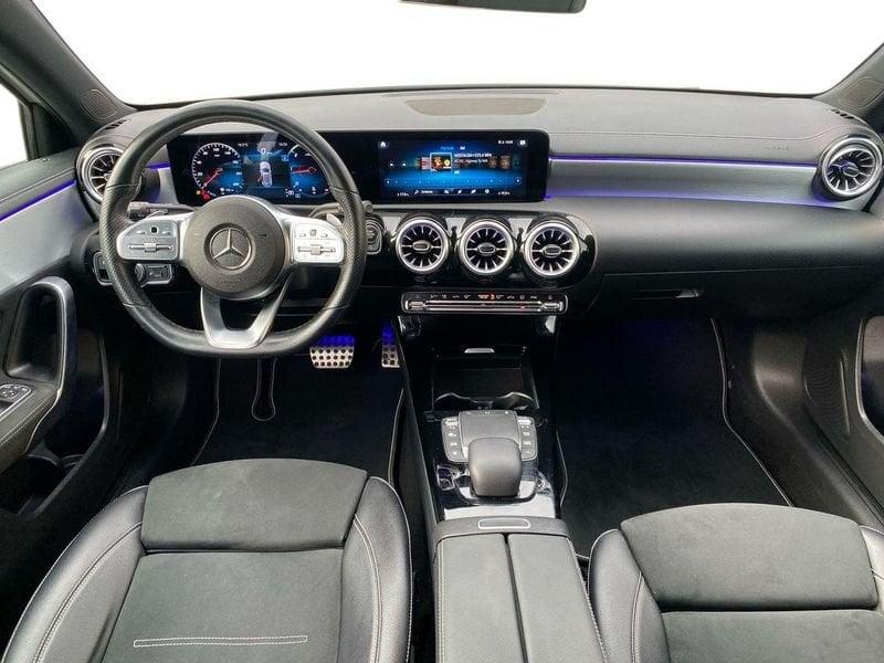 Mercedes-Benz Classe A A 180 d Premium Night edition auto