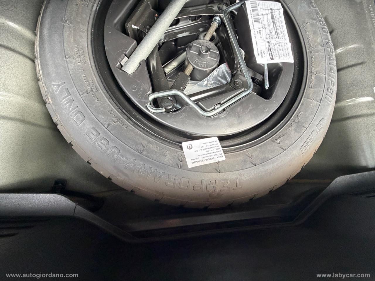 FIAT Panda 1.0 FireFly S&S Hybrid PACK CROSS