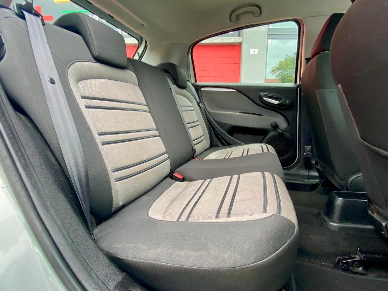 Fiat Punto Evo FIAT PUNTO EVO 1.3 MJT DYNAMIC 75CV - NEOPATENTATI