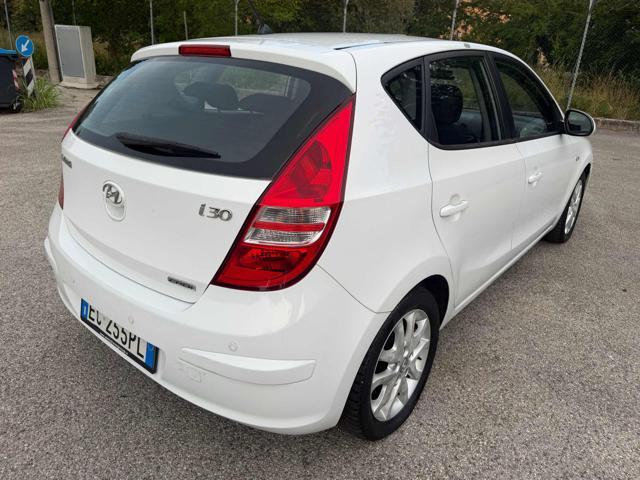 HYUNDAI i30 1.6 CRDi 90CV 6m. 5p. Limited Edition Bellissima