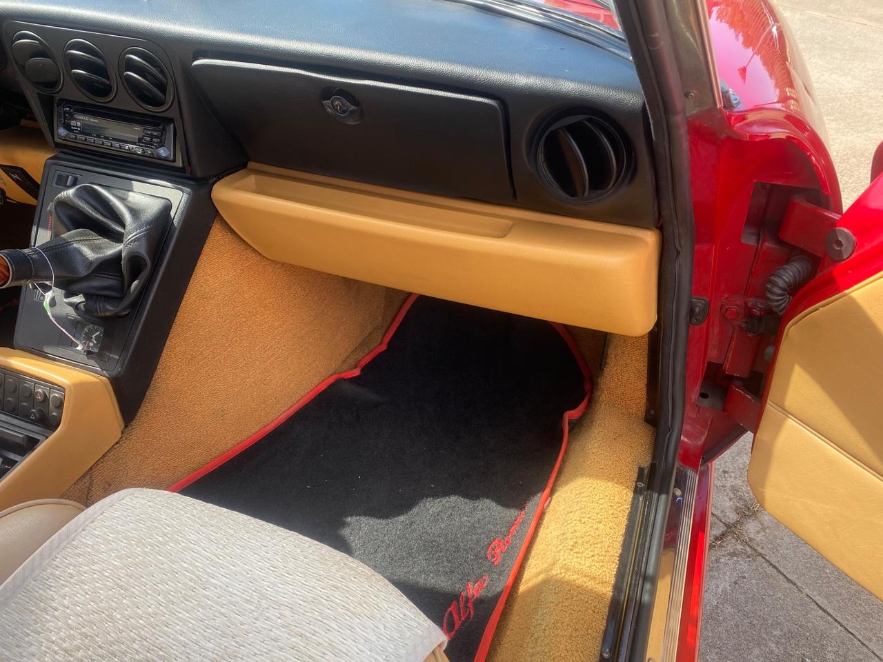 Alfa Romeo Spider 1.6