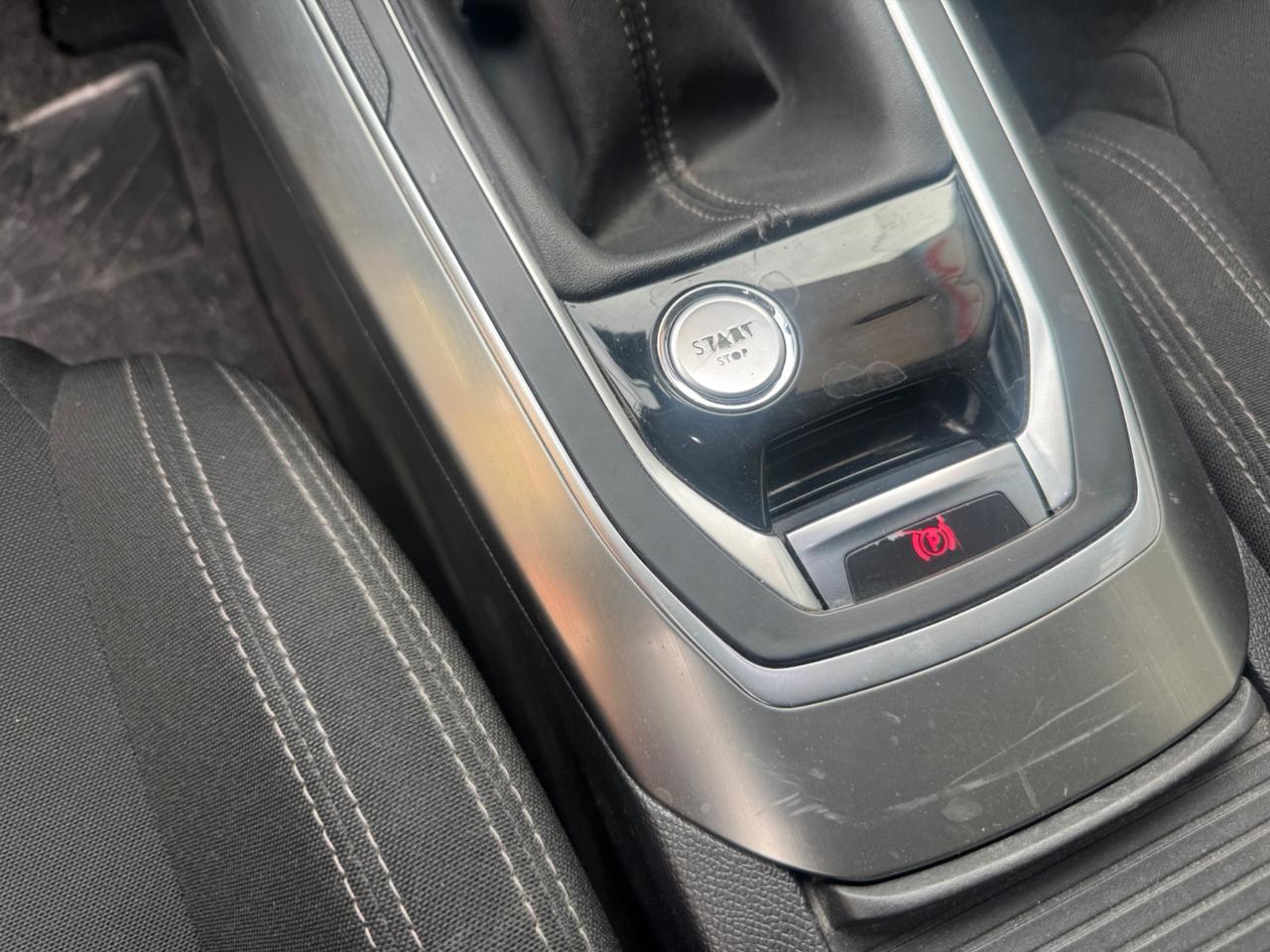 Peugeot 308 1.6 e-HDi 115 CV Stop&Start Allure