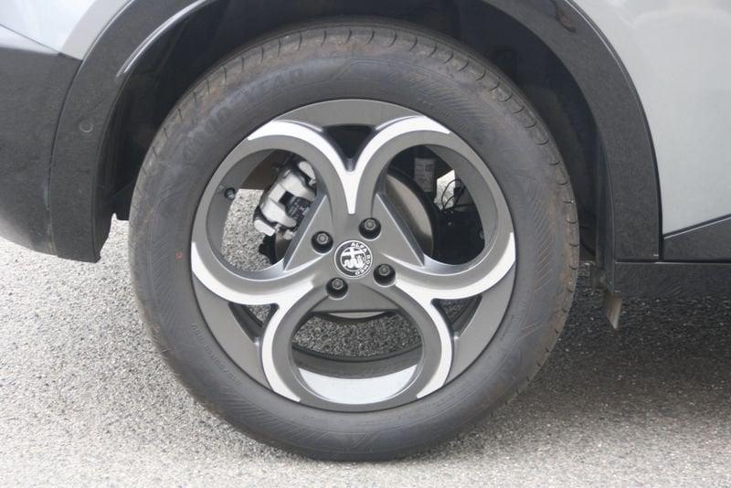 Alfa Romeo Junior Ibrida 1.2 eDCT6 ibrida Milano Cortina 2026