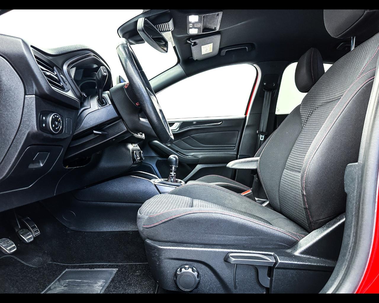 FORD Focus 4ª serie - Focus 1.5 EcoBlue 120 CV 5p. ST-Line