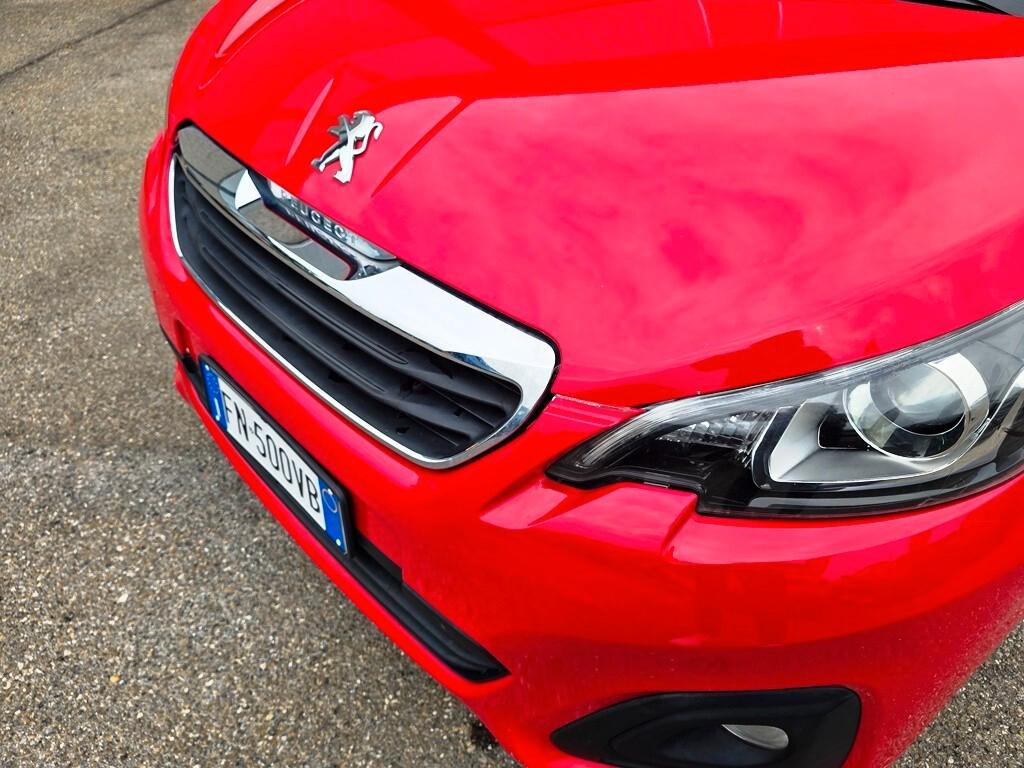 Peugeot 108 VTi 68 5 porte Allure TOP!