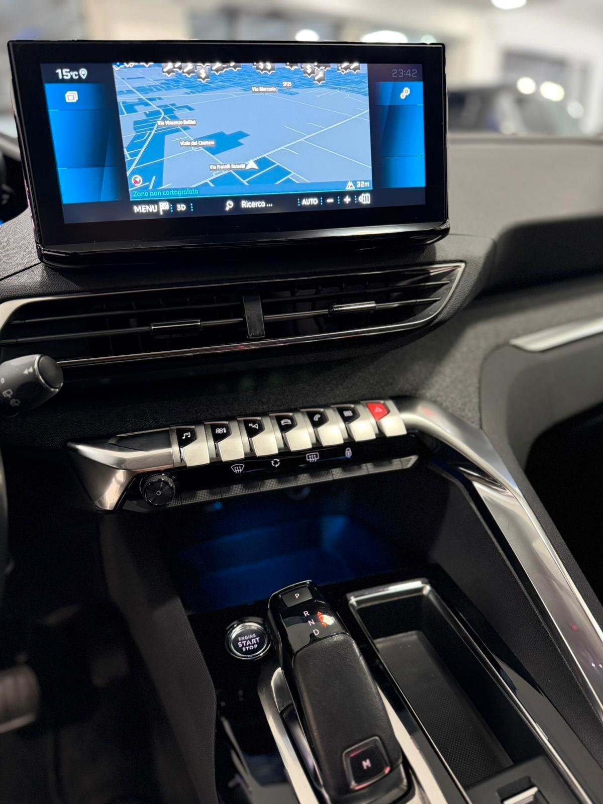 Peugeot 3008 BlueHDi 130 S&S EAT8 Allure