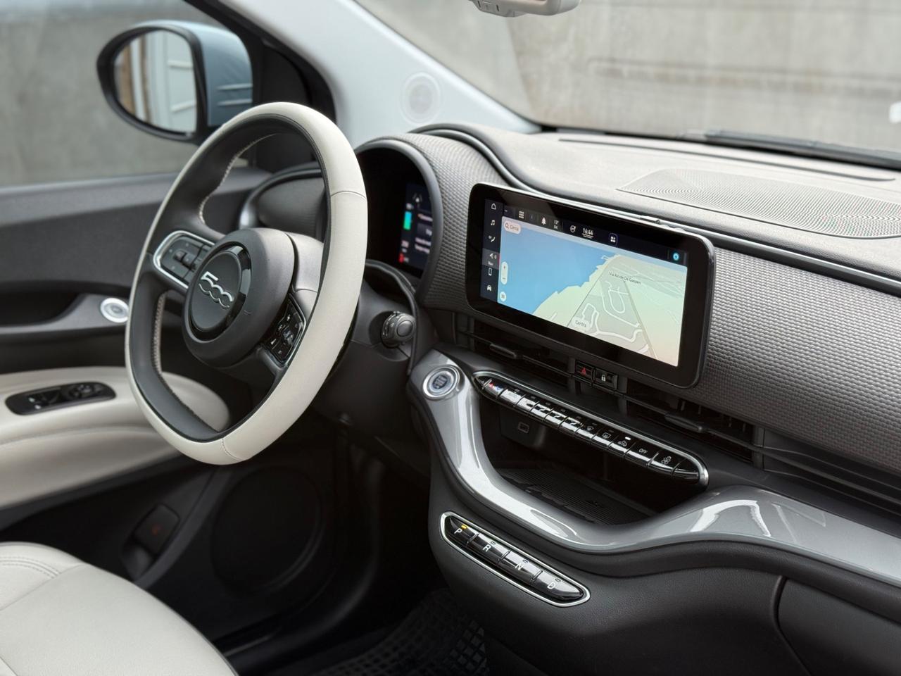 Fiat 500 500e 42 kWh La Prima - AUTO FULL