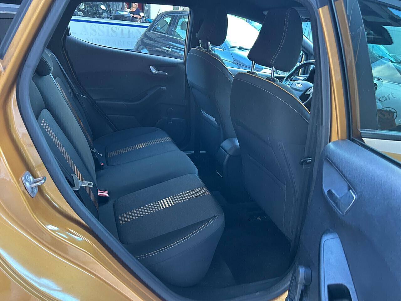 Ford Fiesta ACTIVE 1.0 Ecoboost NEOPATENTATI!!!