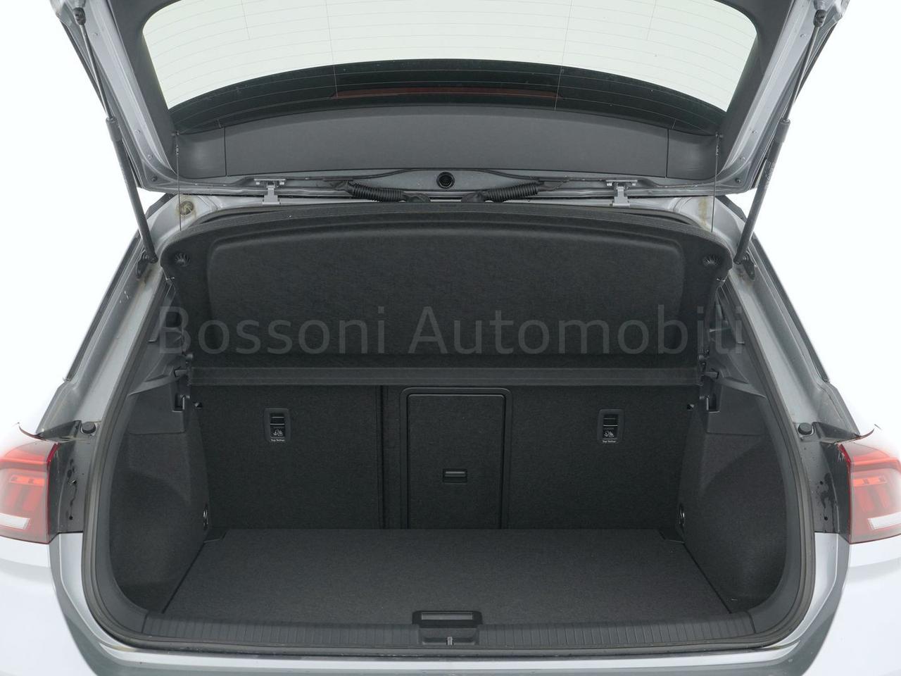 Volkswagen T-Roc 1.0 tsi 115cv r line