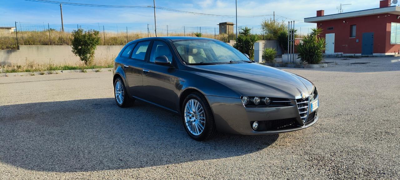 Alfa Romeo 159 2.0 JTDm Sportwagon Super