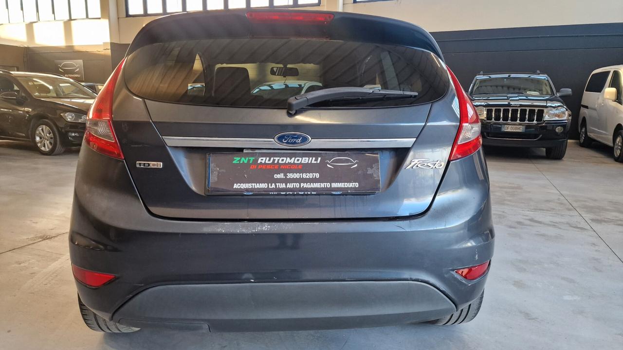 Ford Fiesta 1.4 TDCi 68CV 3 porte Titanium
