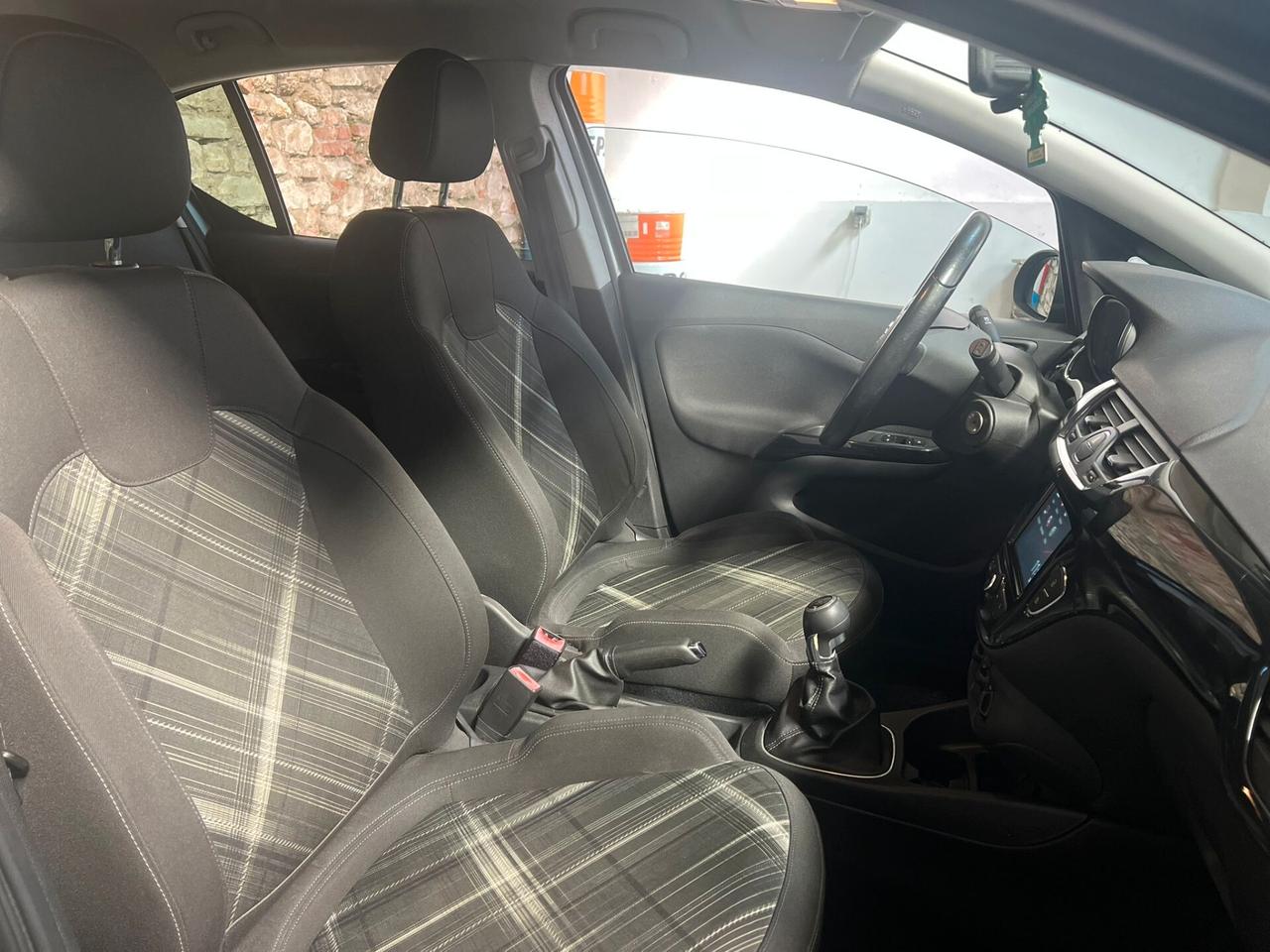 Opel Corsa 1.2 5 porte Innovation