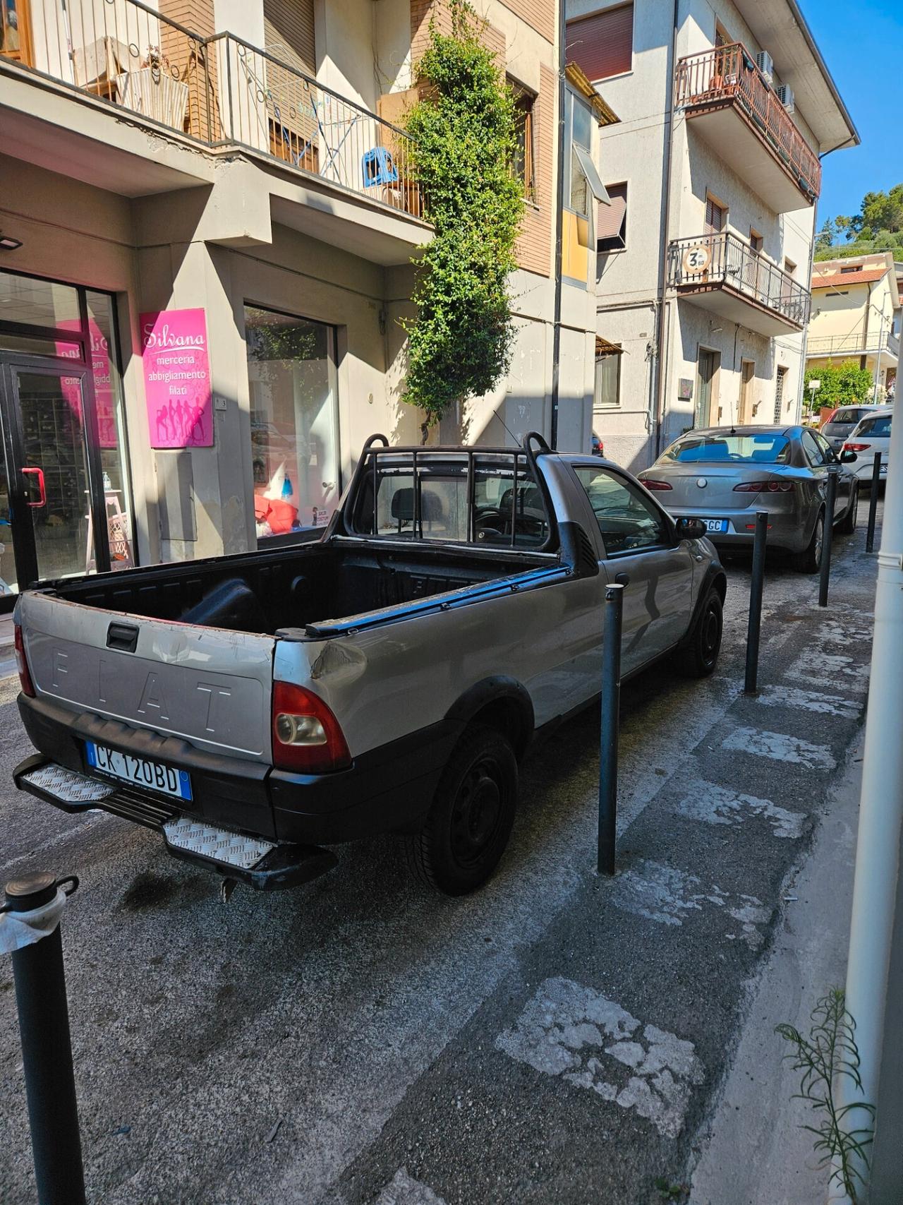 Fiat Strada 1.9 JTD Pick-up