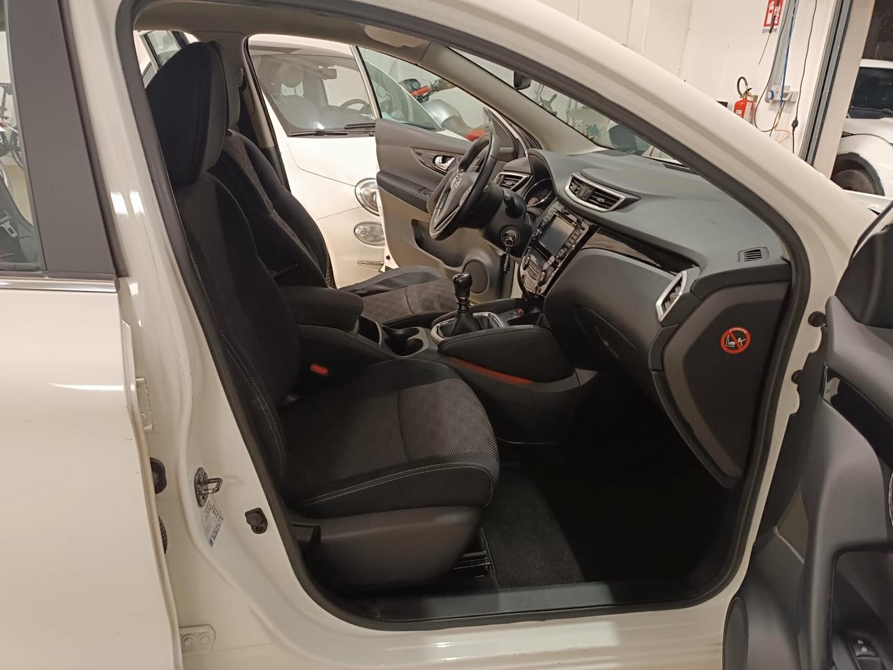 Nissan Qashqai 1.2 DIG-T Acenta