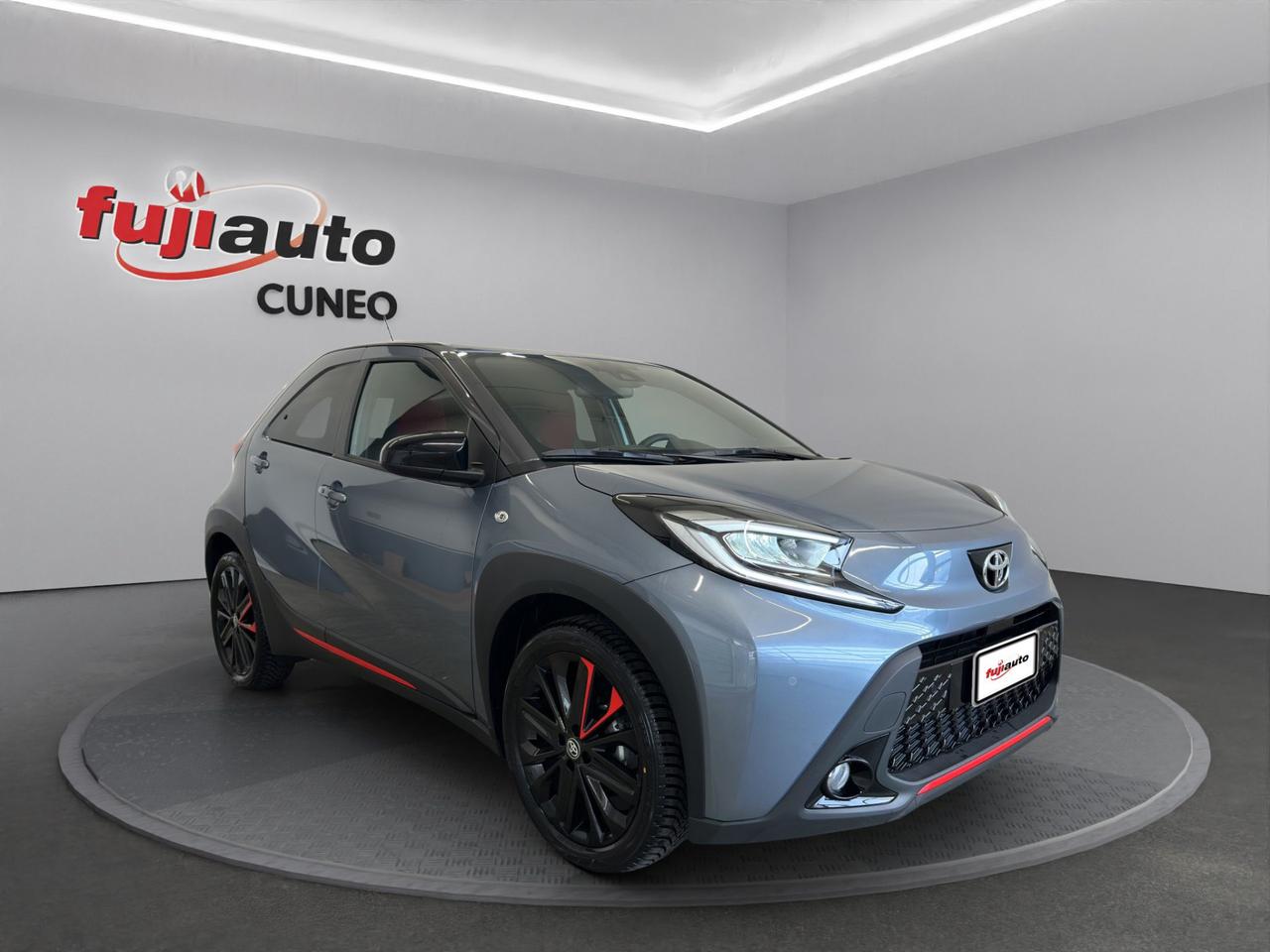 Toyota Aygo X 1.0 Undercover 72cv