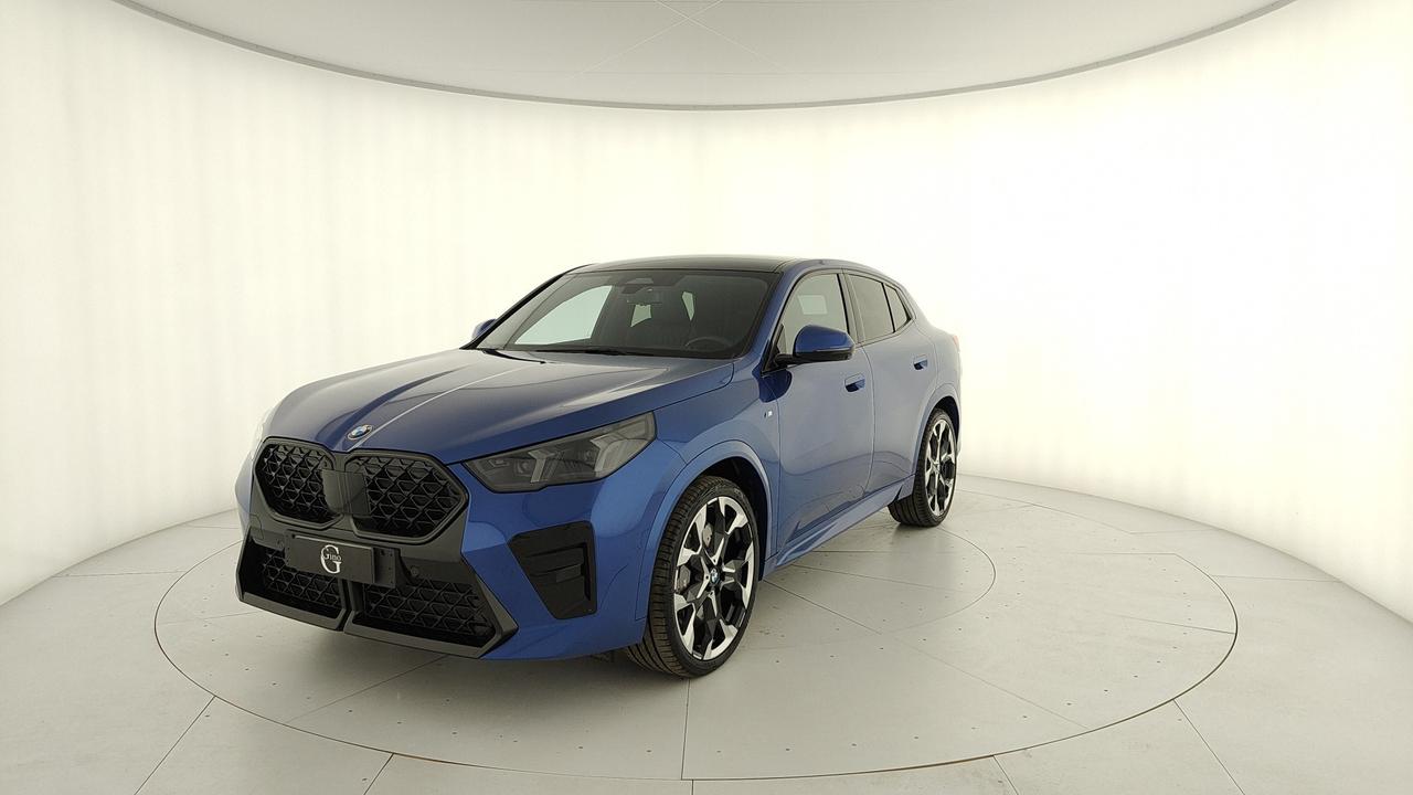 BMW X2 U10 - X2 sdrive 18d auto