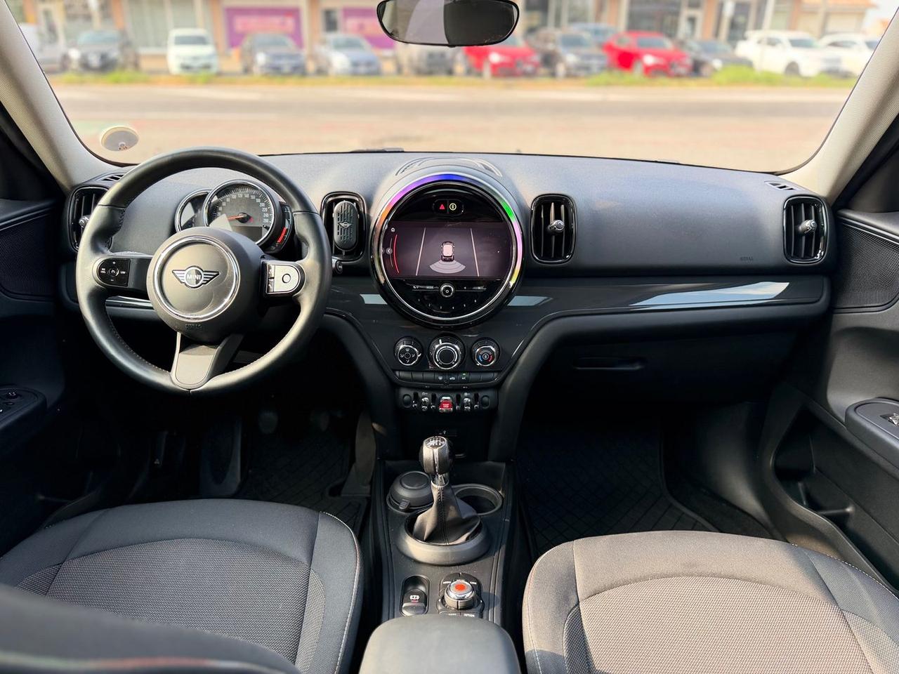 Mini Cooper Countryman Essential 1.5 One #11787