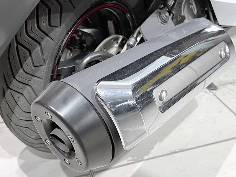 Suzuki Burgman 400 Lux